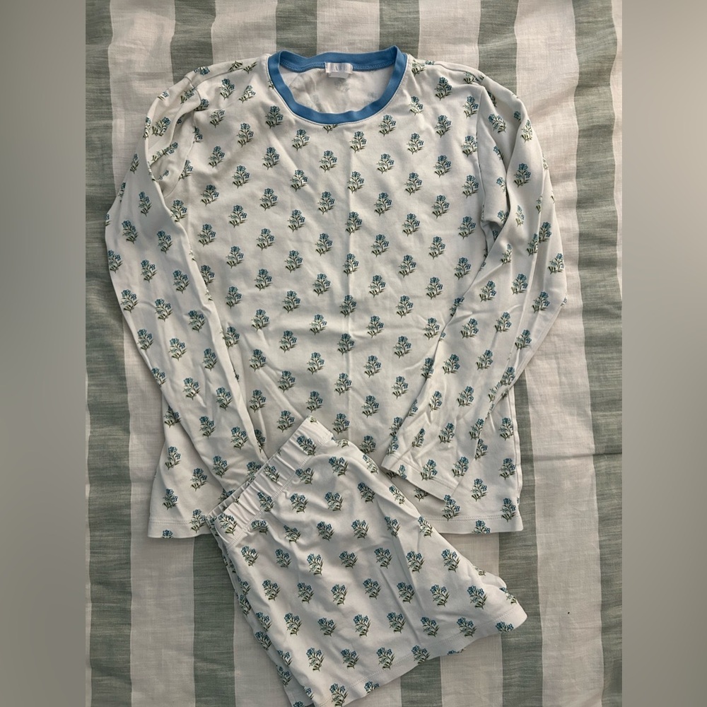 LAKE Pajamas, EUC Size Small